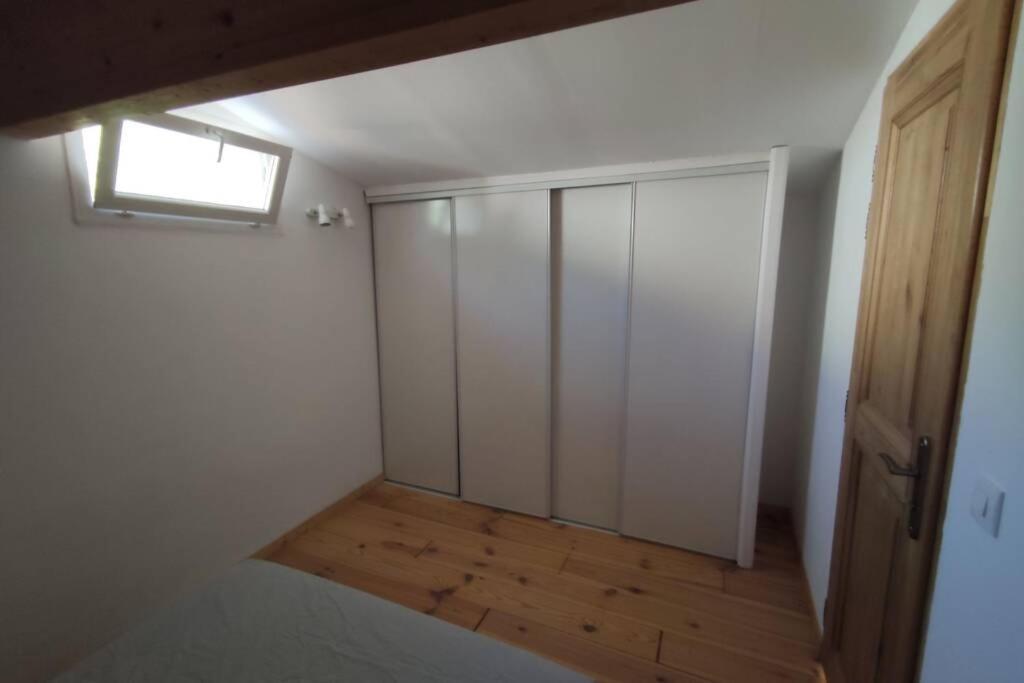 Logement Tout Confort Au Calme Entre Saint Tropez Et Les Gorges Du Verdon Le Thoronet Ngoại thất bức ảnh
