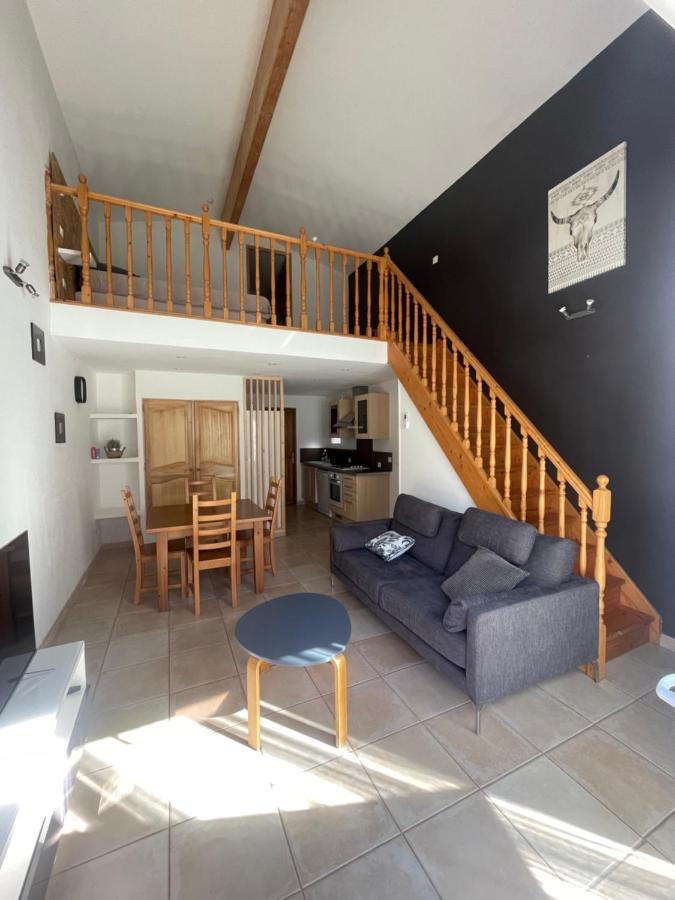 Logement Tout Confort Au Calme Entre Saint Tropez Et Les Gorges Du Verdon Le Thoronet Ngoại thất bức ảnh