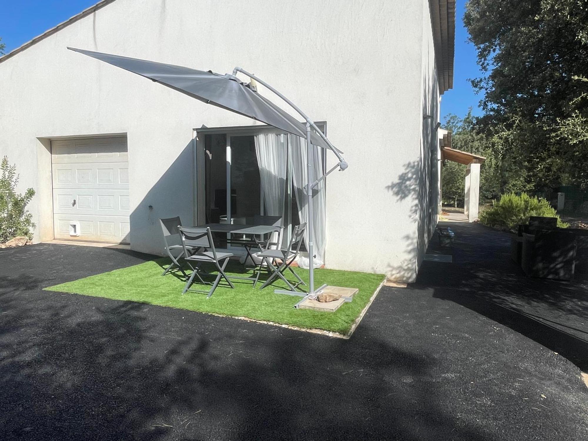 Logement Tout Confort Au Calme Entre Saint Tropez Et Les Gorges Du Verdon Le Thoronet Ngoại thất bức ảnh